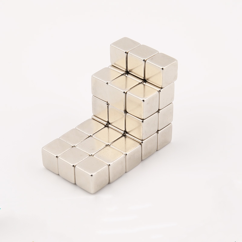 magneti molto potenti